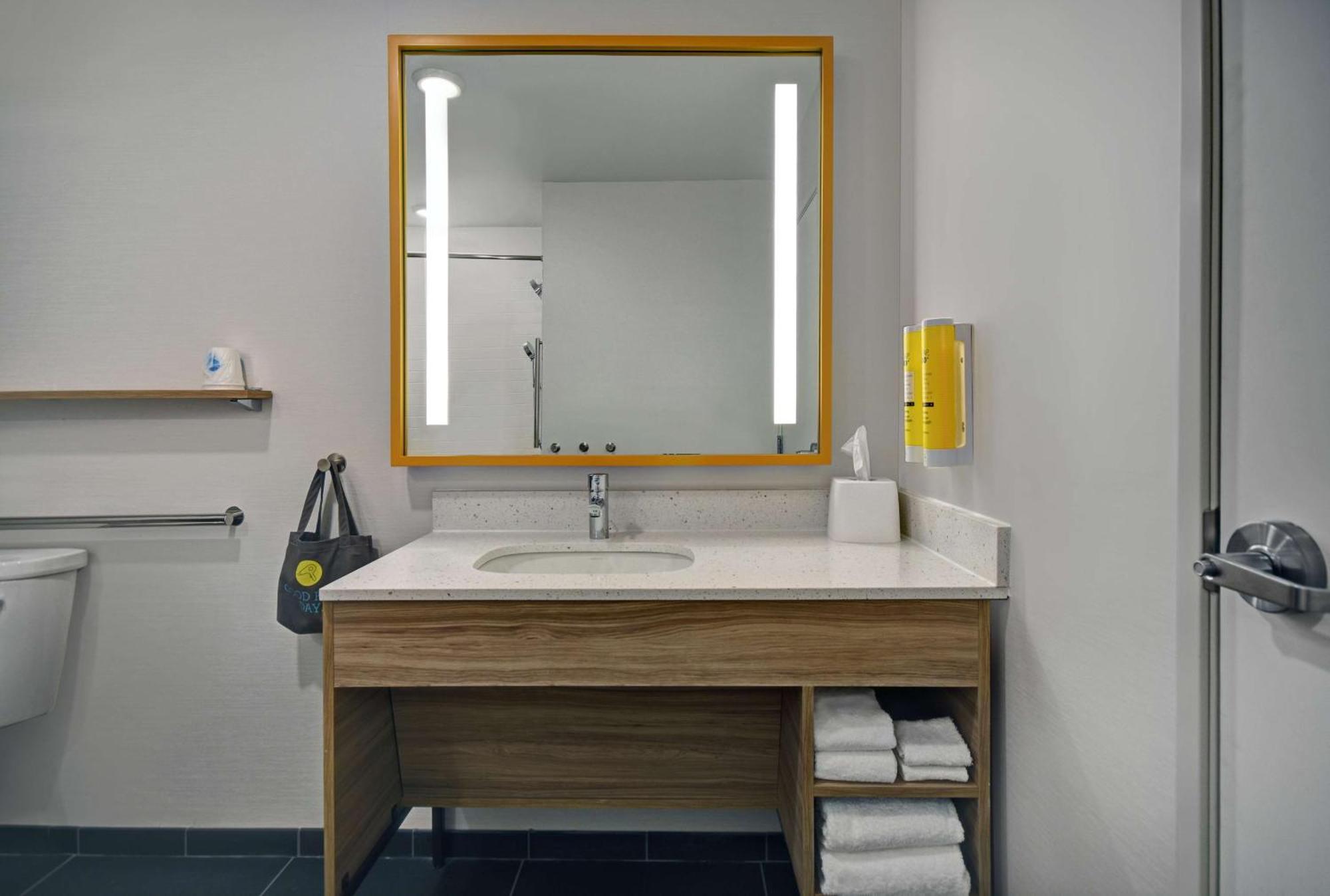 Tru By Hilton Gaylord, Mi Hotell Eksteriør bilde